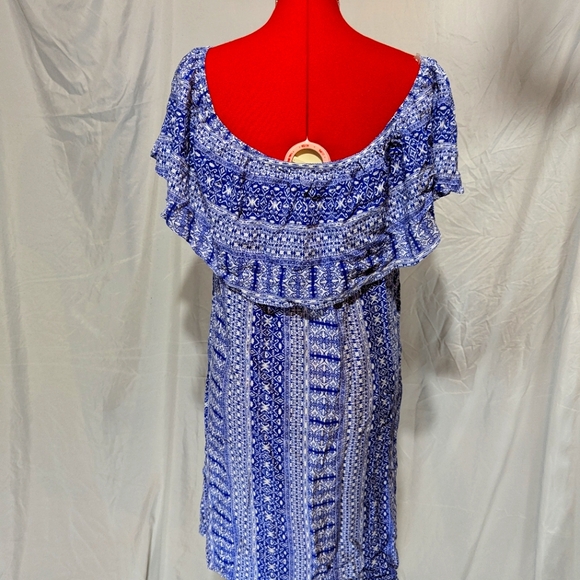 Reitmans off shoulder dress - Picture 2 of 4